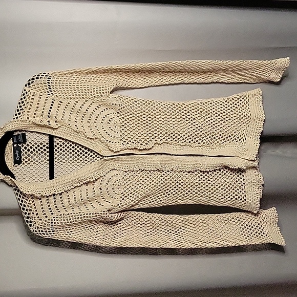 Chesley Sweaters - Chesley Open Knit Cardigan Sweater Longsleeve Beige